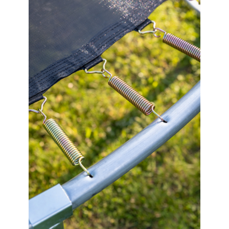 Батут SKYJUMP PRO (УСИЛЕННЫЙ) (8FT) с защитной сеткой и лестницей. Диаметр - 252 см. Нагрузка - 150 кг.