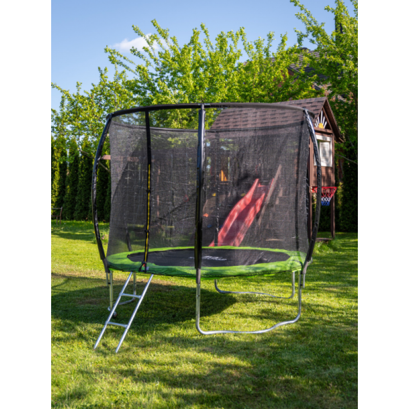 Батут SKYJUMP MASTER green (8FT) с защитной сеткой и лестницей. Диаметр - 252 см. Нагрузка - 150 кг.