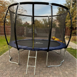 Батут SKYJUMP MASTER (8FT) с защитной сеткой и лестницей. Диаметр - 252 см. Нагрузка - 150 кг.